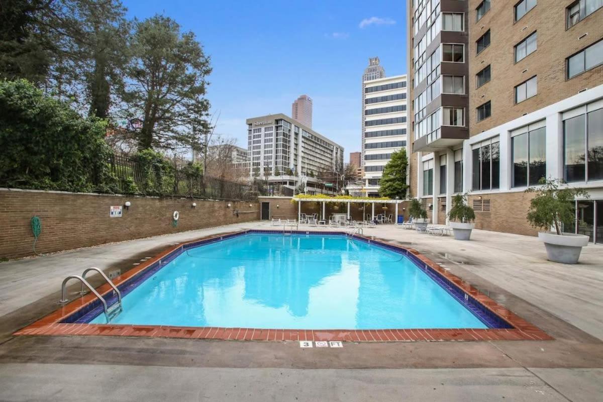2B1B Modern Downtown Atl Condo W 1 Free Parking Lm1007 Атланта Екстериор снимка