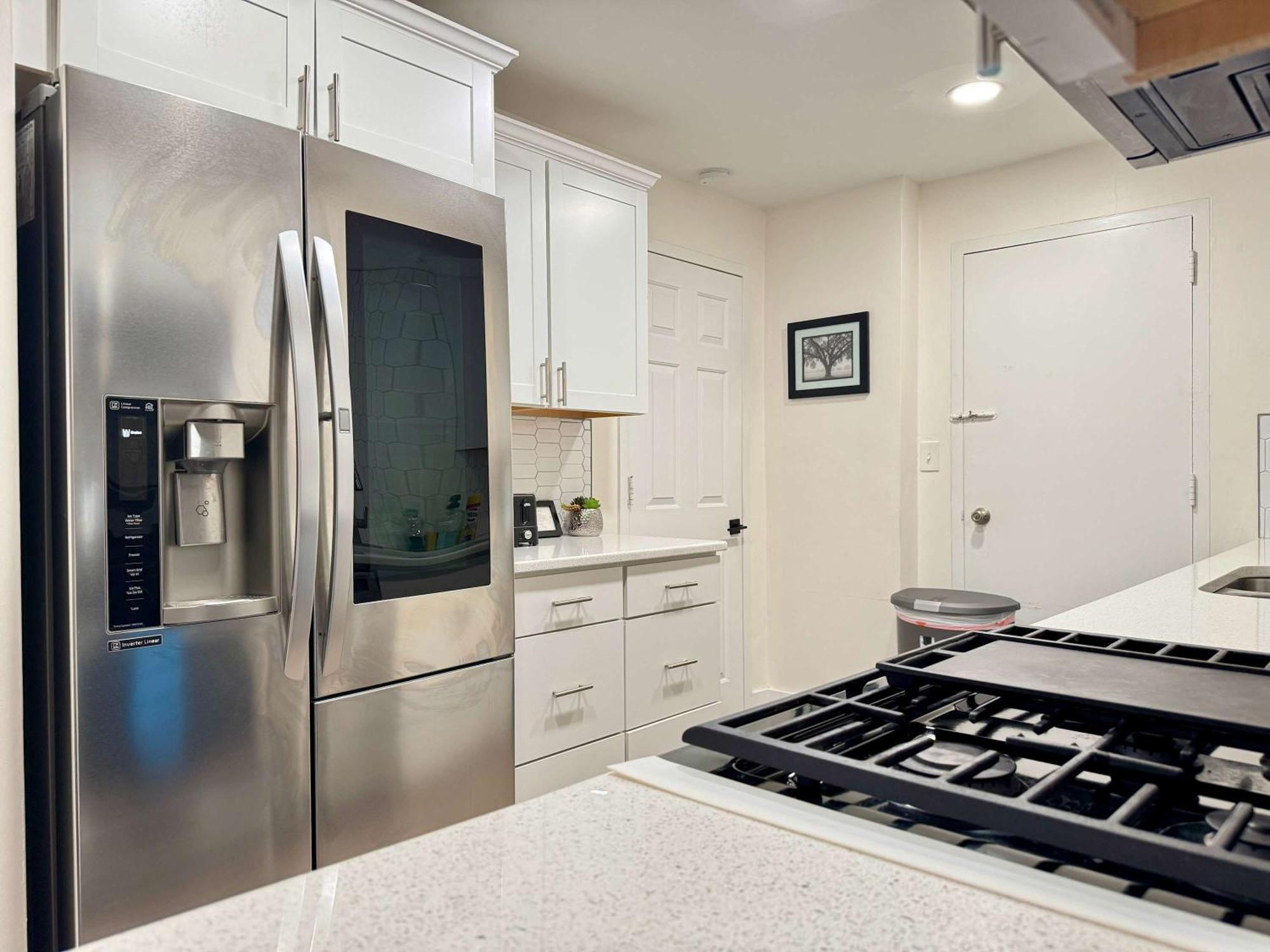 2B1B Modern Downtown Atl Condo W 1 Free Parking Lm1007 Атланта Екстериор снимка